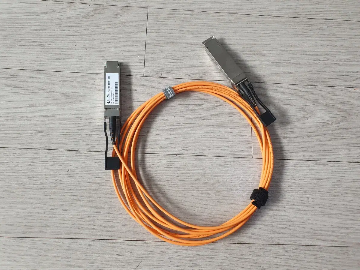 40G QSFP+ 4M AOC 케이블 -40기가 모듈 일체형 광케이블